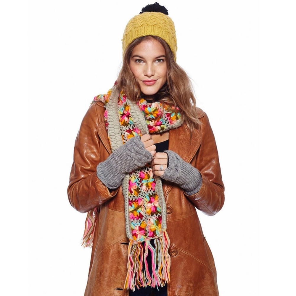 Flower Crochet Scarf by Nirvana Designs